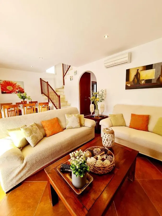 סה קאלטה Villa Lorena